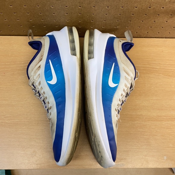 Nike Air Max Axis Sneakers Size 8.5 Women’s - Picture 9 of 12